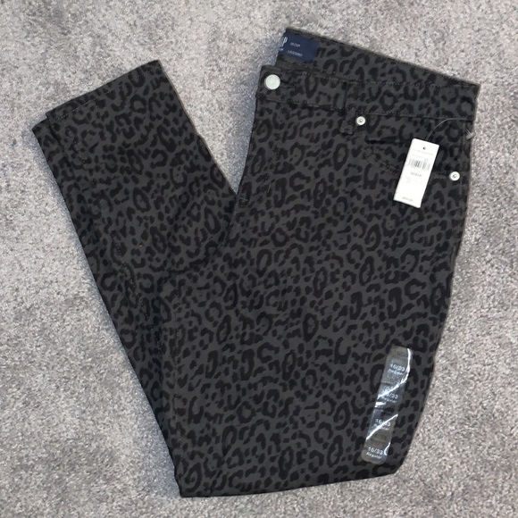 NWT GAP Black Animal Print Denim Leggings - Picture 8 of 10
